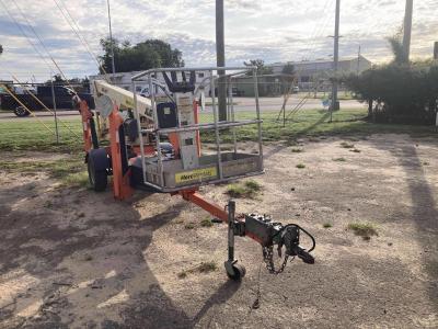 Gallery Thumbnail - Subcategory - Towable Booms | image 1