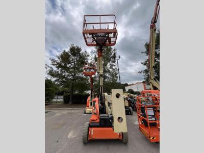 Gallery Thumbnail - Subcategory - 40+ Ft Electric Articulating Booms | image 3