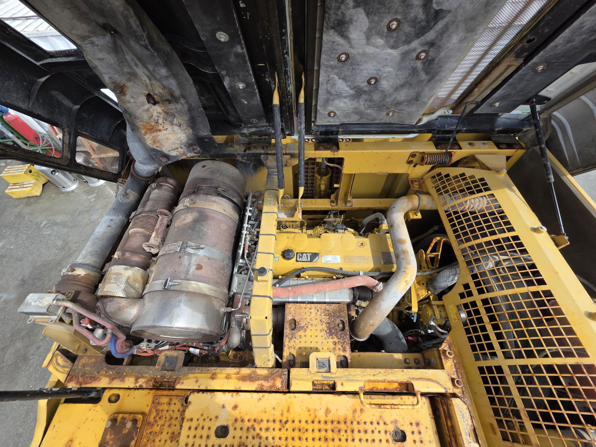 Subcategory - 100,000+ Lb Excavators | image 15