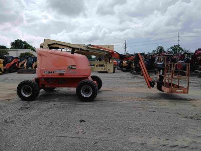 Gallery Thumbnail - Subcategory - 0-49 Ft Articulating Booms | image 9