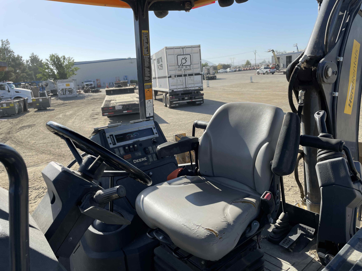 Subcategory - 0-69 HP Backhoe Loaders | image 5