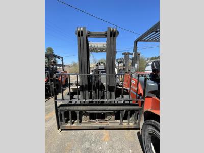 Gallery Thumbnail - Subcategory - 0-19,999 Lb Pneumatic Tire Forklift Trucks | image 2