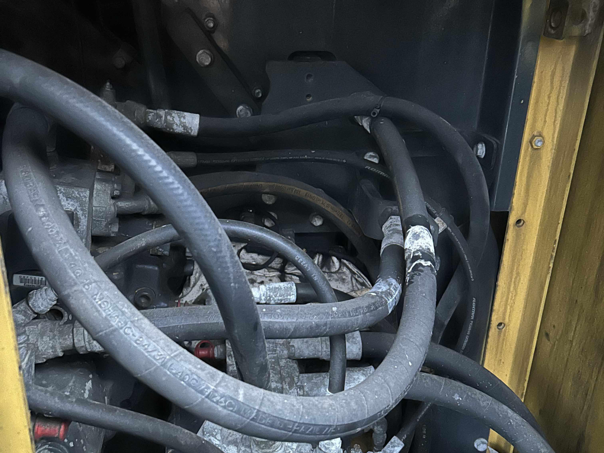 Subcategory - 100,000+ Lb Excavators | image 18