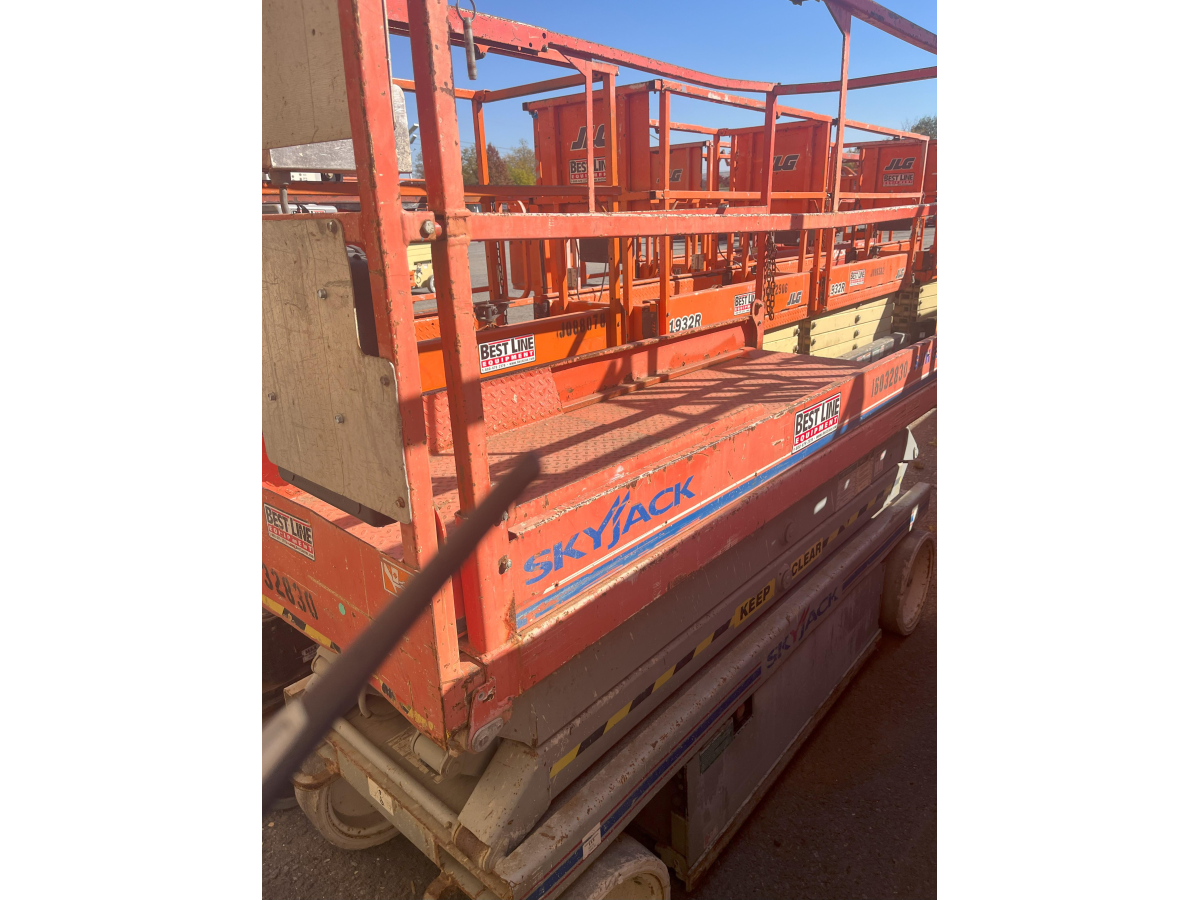 Subcategory - 19+ Ft Electric Scissor Lifts | image 1