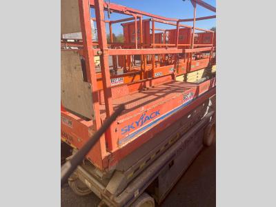 Gallery Thumbnail - Subcategory - 19+ Ft Electric Scissor Lifts | image 1