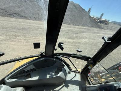 Gallery Thumbnail - Subcategory - 70+ HP Backhoe Loaders | image 14