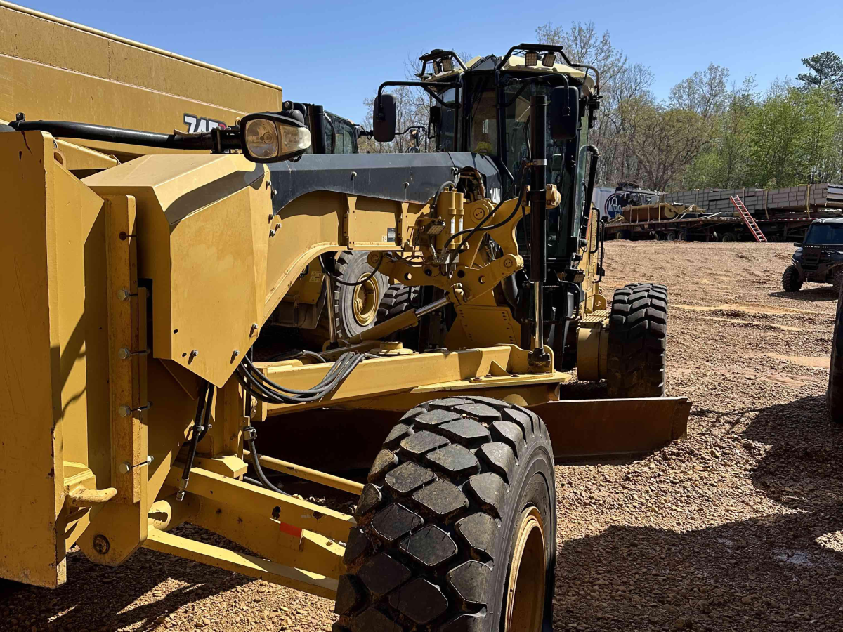 Subcategory - Motor Graders | image 0