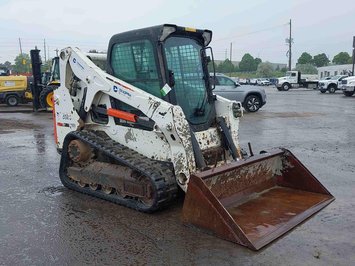 Subcategory - 2,000+ Lb Compact Track Loaders | image 1