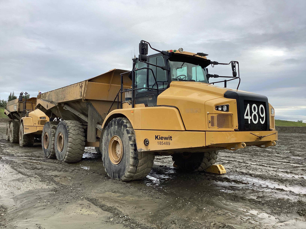 Detail Photo - 2018 Caterpillar 745 | image 1