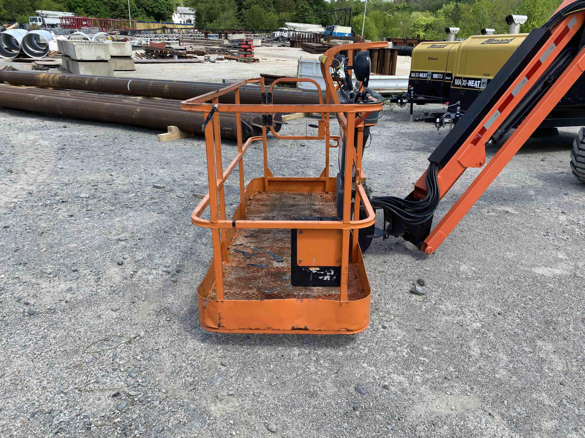 Detail Photo - 2015 JLG 600AJ | image 9