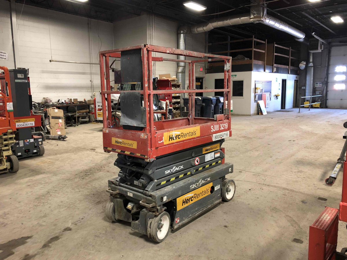 Subcategory - 19+ Ft Electric Scissor Lifts | image 0