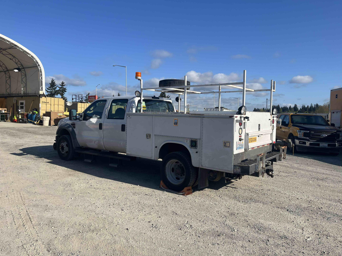 Subcategory - Utility Trucks | image 13
