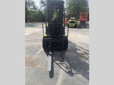 Gallery Thumbnail - Subcategory - 0-19,999 Lb Pneumatic Tire Forklift Trucks | image 4
