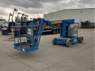 Gallery Thumbnail - Subcategory - 0-39 Ft Electric Articulating Booms | image 2
