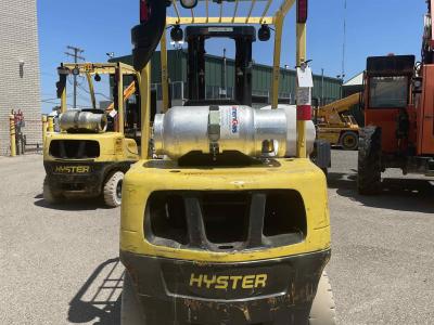 Gallery Thumbnail - Subcategory - 0-19,999 Lb Pneumatic Tire Forklift Trucks | image 1