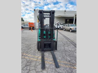 Gallery Thumbnail - Subcategory - 0-19,999 Lb Cushion Tire Forklift Trucks | image 3