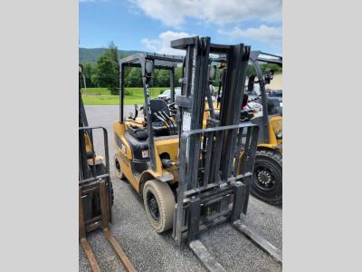 Gallery Thumbnail - Subcategory - 0-19,999 Lb Pneumatic Tire Forklift Trucks | image 0