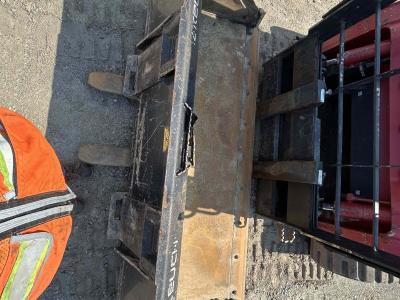 Gallery Thumbnail - Subcategory - 2,000+ Lb Compact Track Loaders | image 8