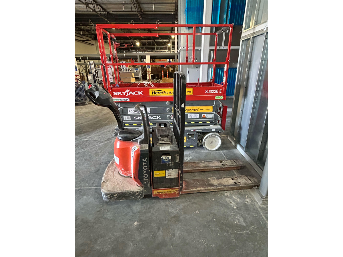 Subcategory - Pallet Trucks | image 1