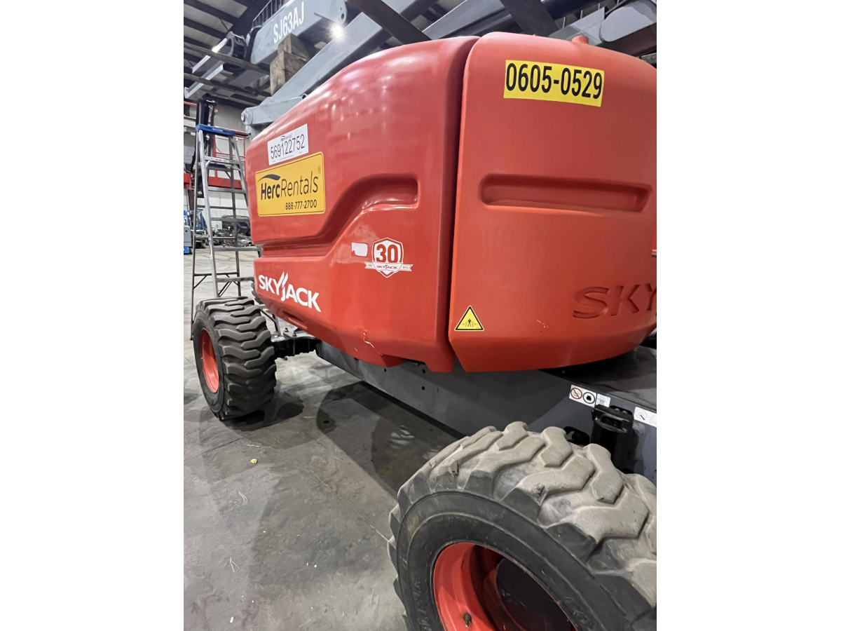 Subcategory - 50-79 Ft Articulating Booms | image 0