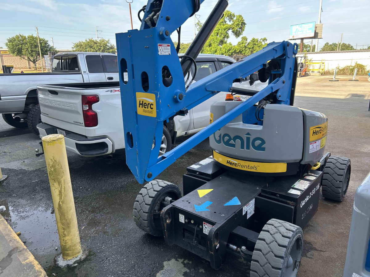 Subcategory - 0-39 Ft Electric Articulating Booms | image 0