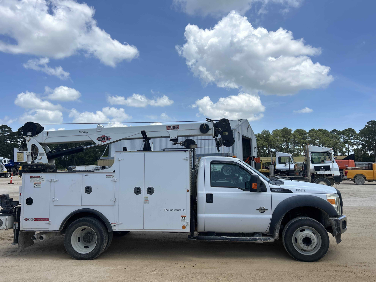 Detail Photo - 2013 Ford F-550 | image 19