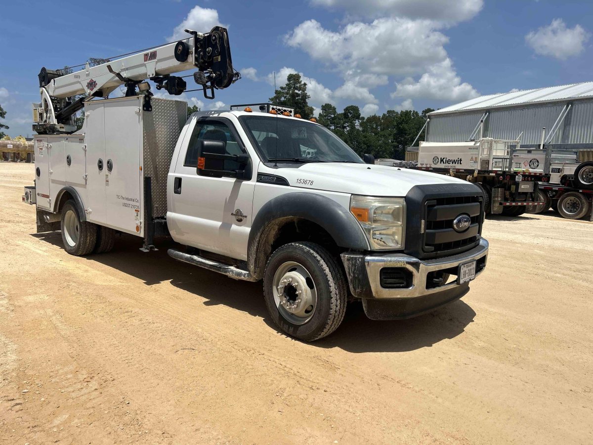 Detail Photo - 2013 Ford F-550 | image 0