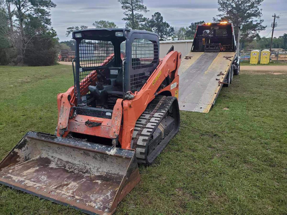 Subcategory - 2,000+ Lb Compact Track Loaders | image 3