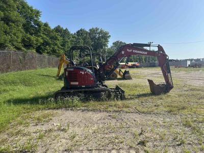 Gallery Thumbnail - Subcategory - 9,500-24,999 Lb Mini Excavators | image 3