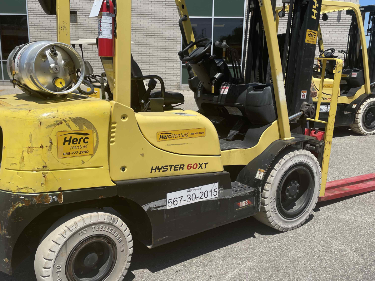Subcategory - 0-19,999 Lb Pneumatic Tire Forklift Trucks | image 2