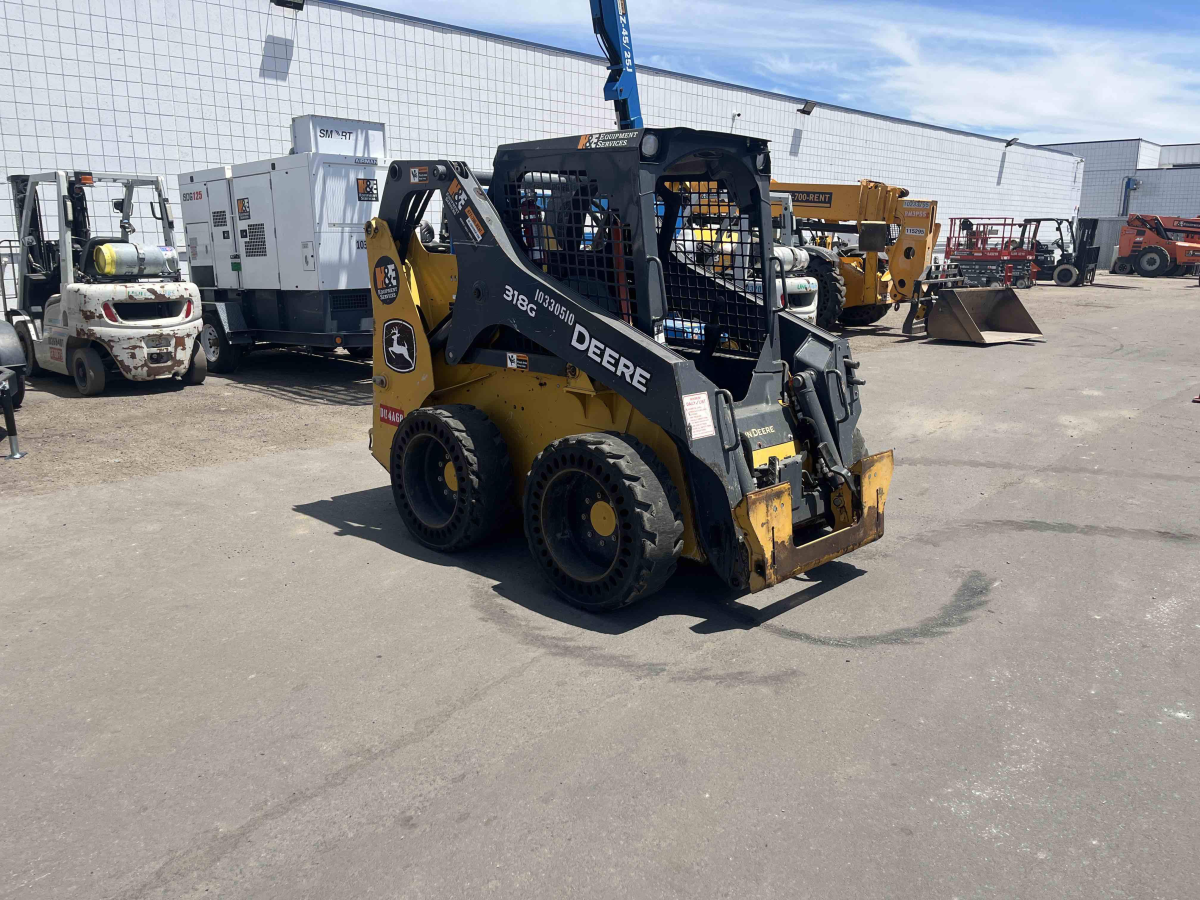 Subcategory - 1,100-2,999 Lb Skid Steer Loaders | image 3