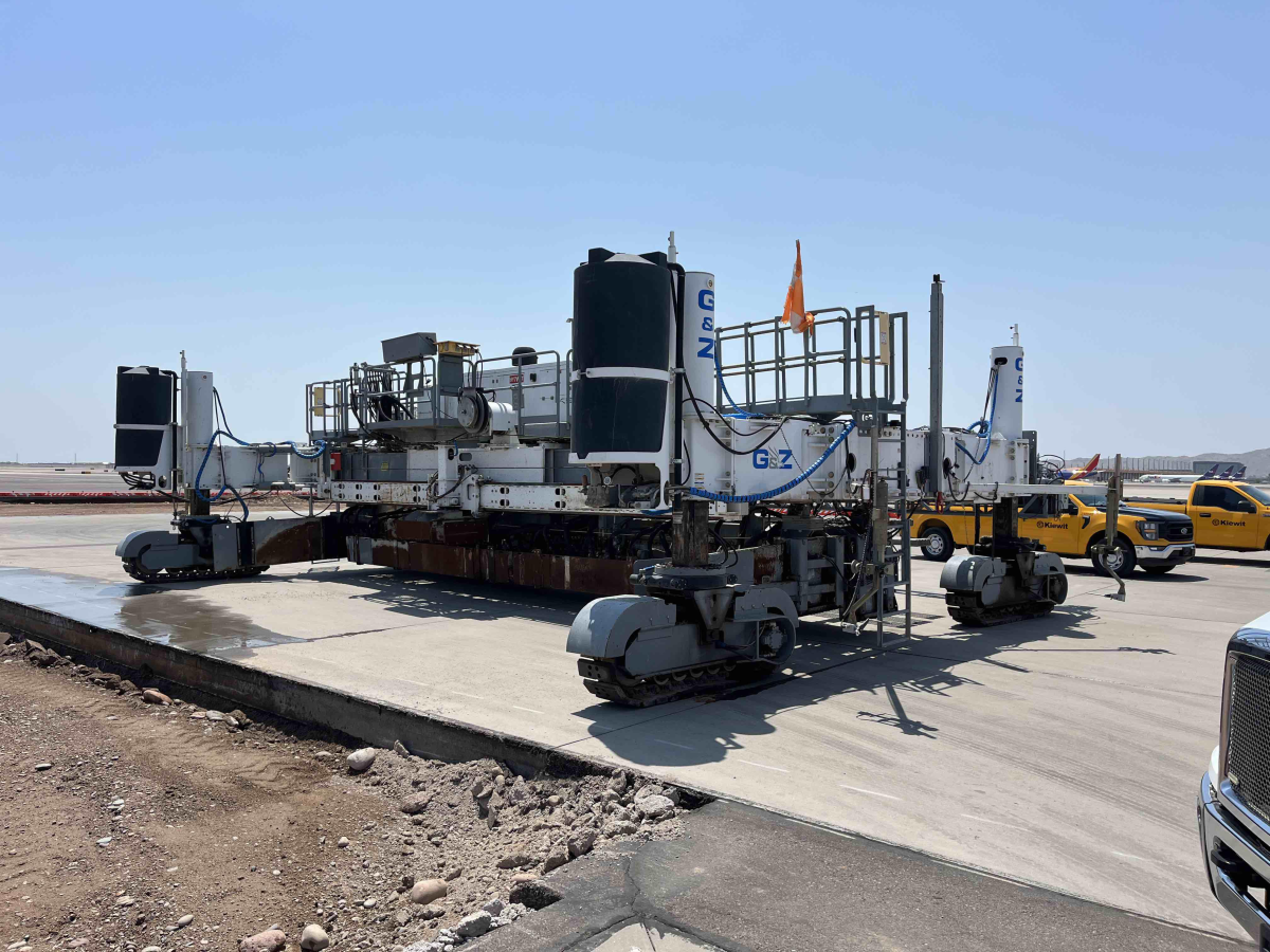 Subcategory - Concrete Paving Equipment | image 2