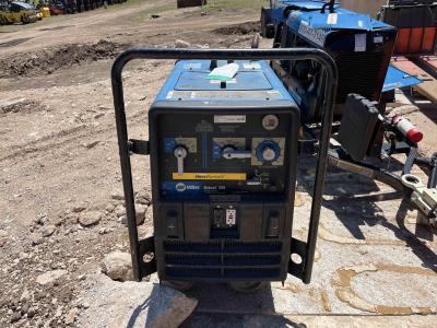 Gallery Thumbnail - Subcategory - 0-399 Amp Engine-Driven Welders | image 2