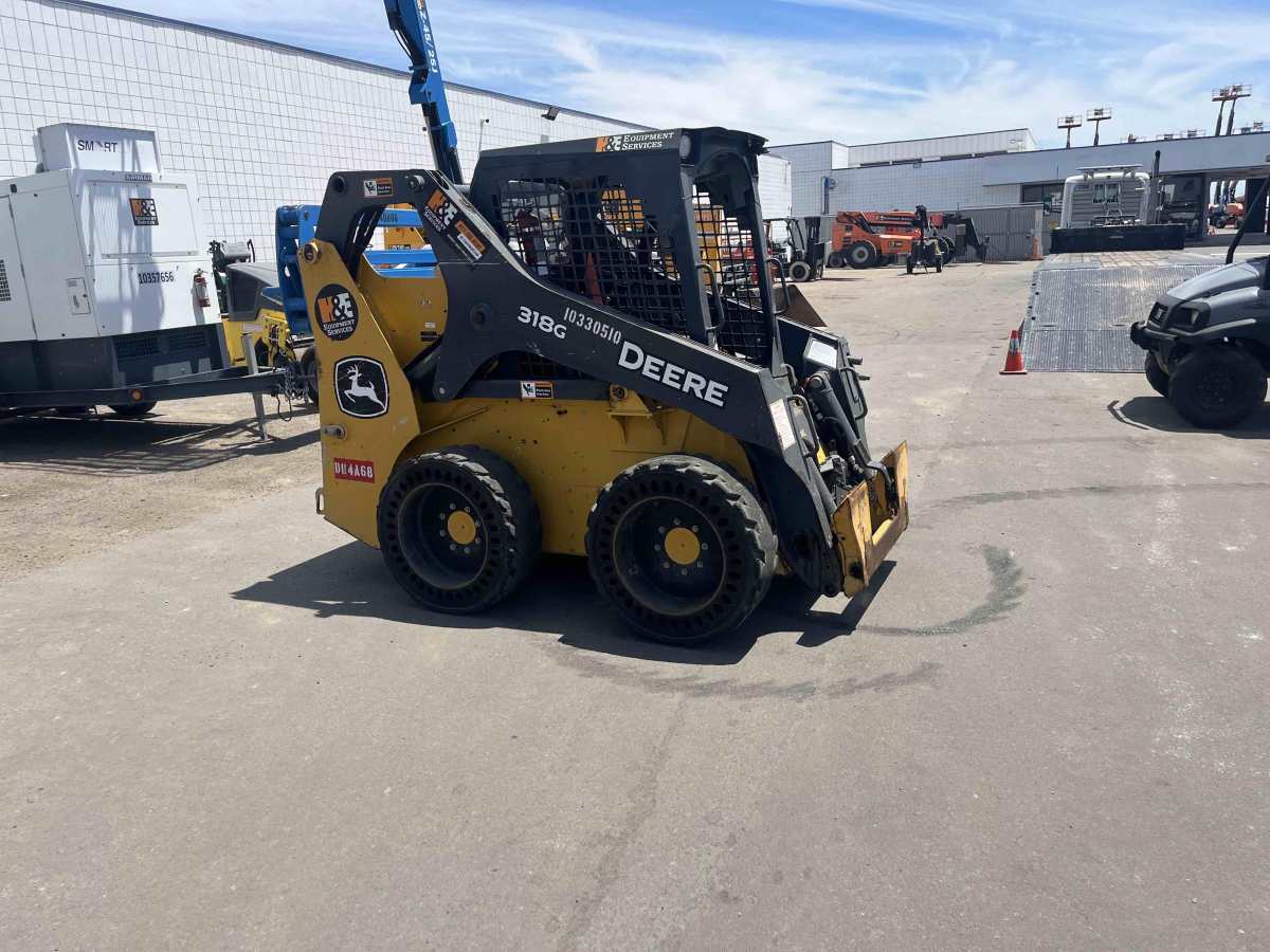Subcategory - 1,100-2,999 Lb Skid Steer Loaders | image 4