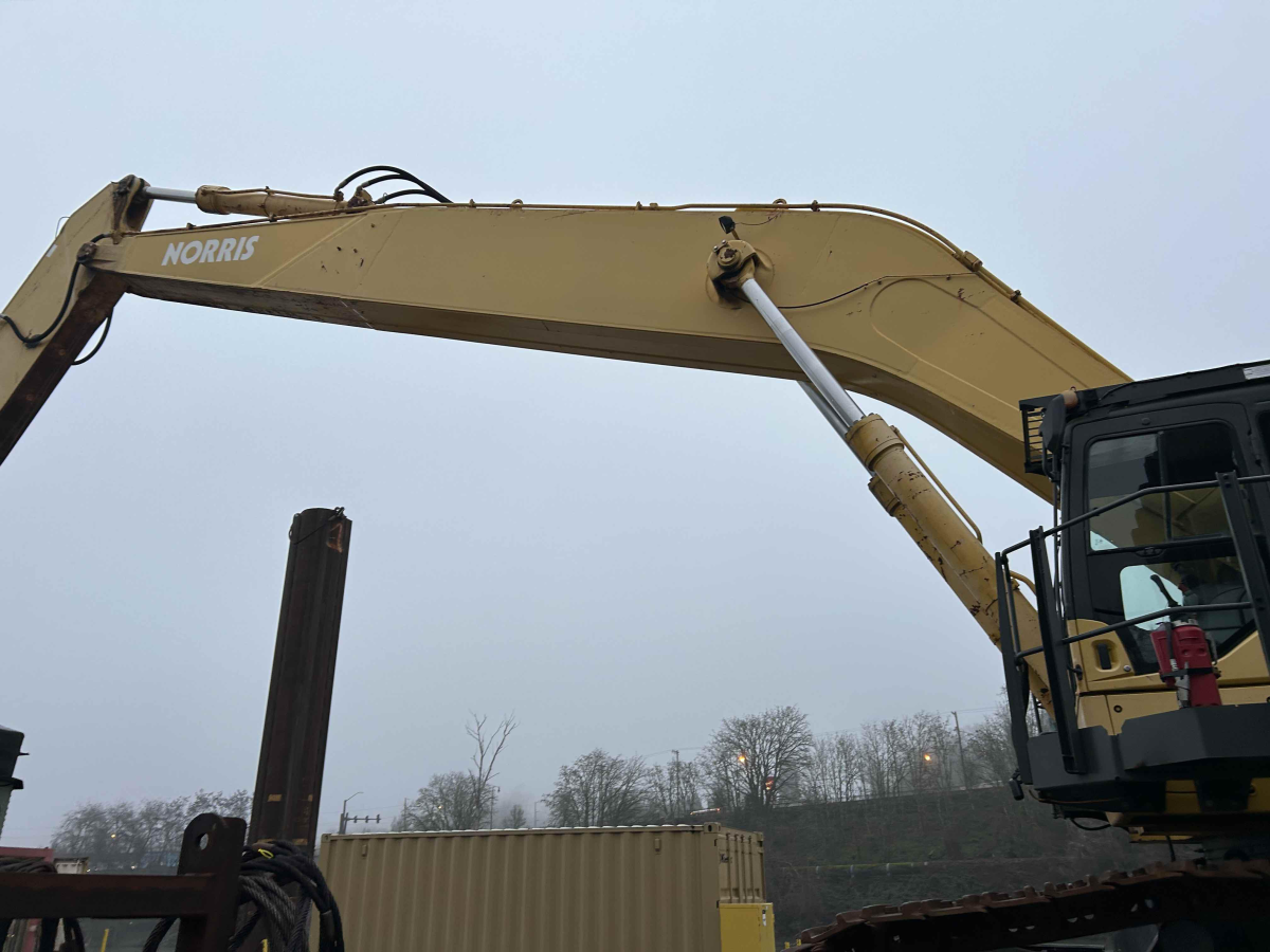 Subcategory - 100,000+ Lb Excavators | image 1