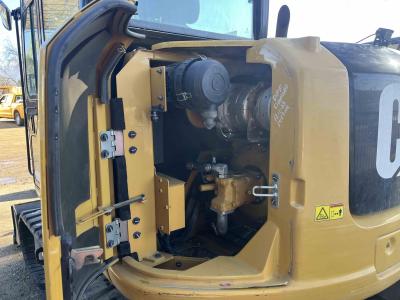 Gallery Thumbnail - Subcategory - 9,500-24,999 Lb Mini Excavators | image 6