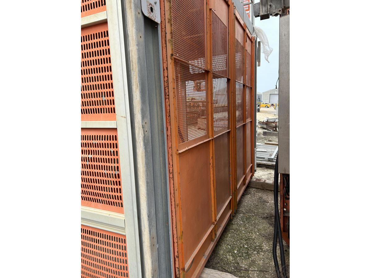 Subcategory - Personnel And Material Hoists | image 6