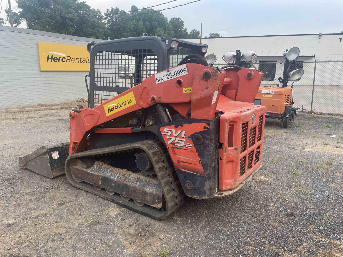 Subcategory - 2,000+ Lb Compact Track Loaders | image 3