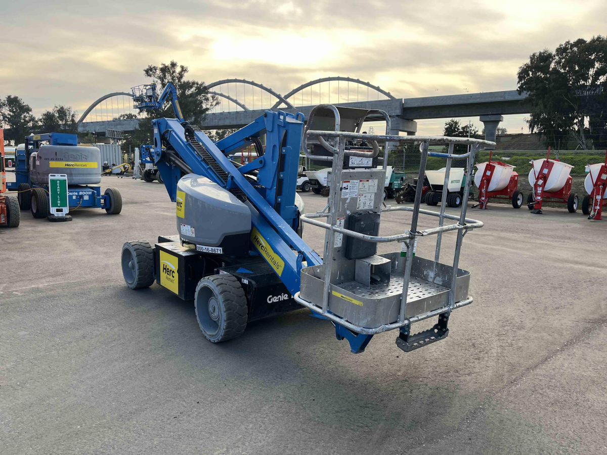 Subcategory - 0-39 Ft Electric Articulating Booms | image 2