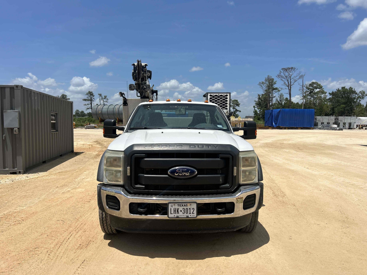 Detail Photo - 2013 Ford F-550 | image 1