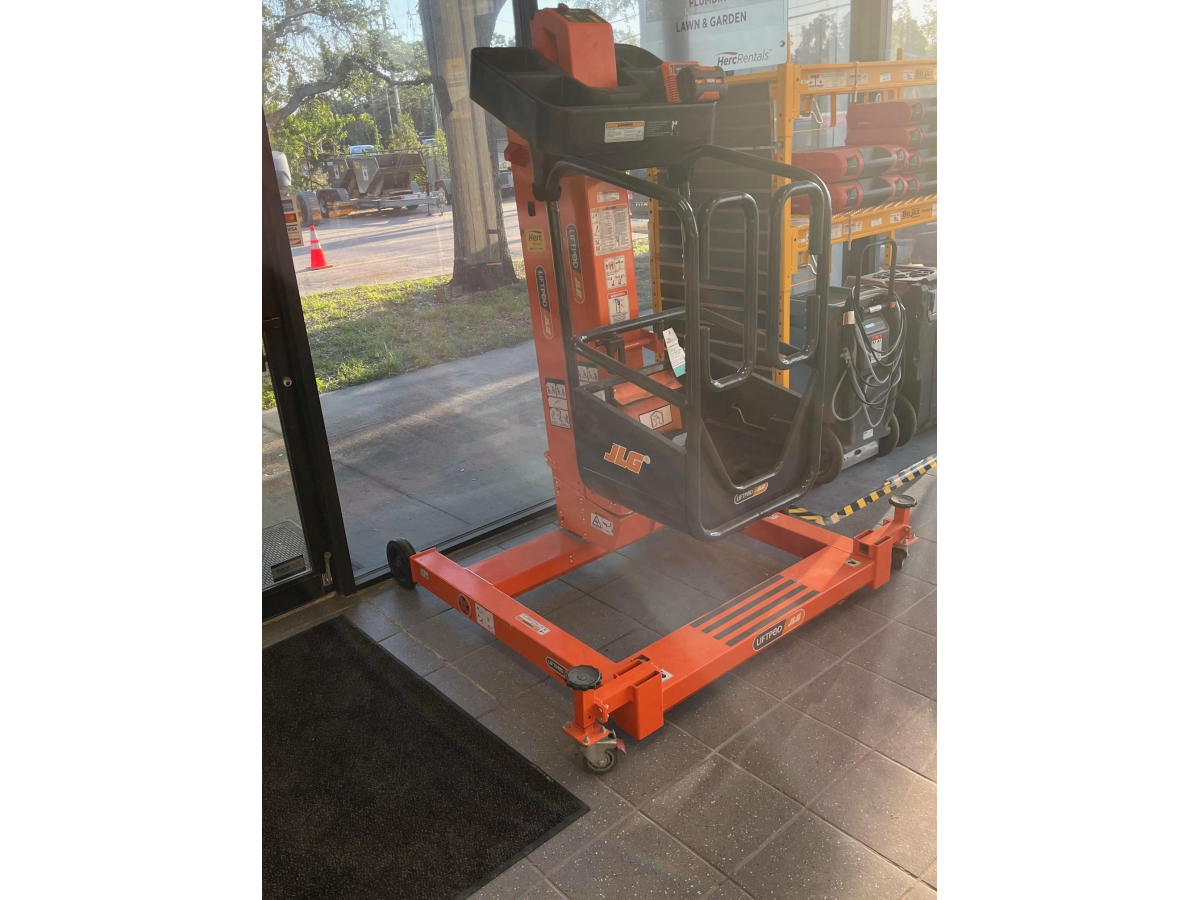 Subcategory - Push Around Mast Lifts | image 2