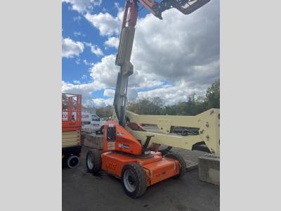 Gallery Thumbnail - Subcategory - 40+ Ft Electric Articulating Booms | image 3