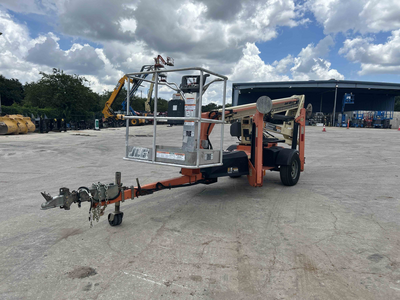 Detail Photo - 2017 JLG T350