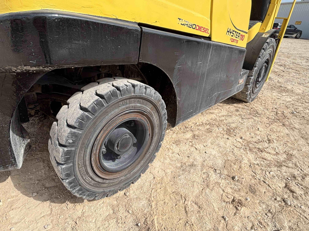Subcategory - 0-19,999 Lb Pneumatic Tire Forklift Trucks | image 20
