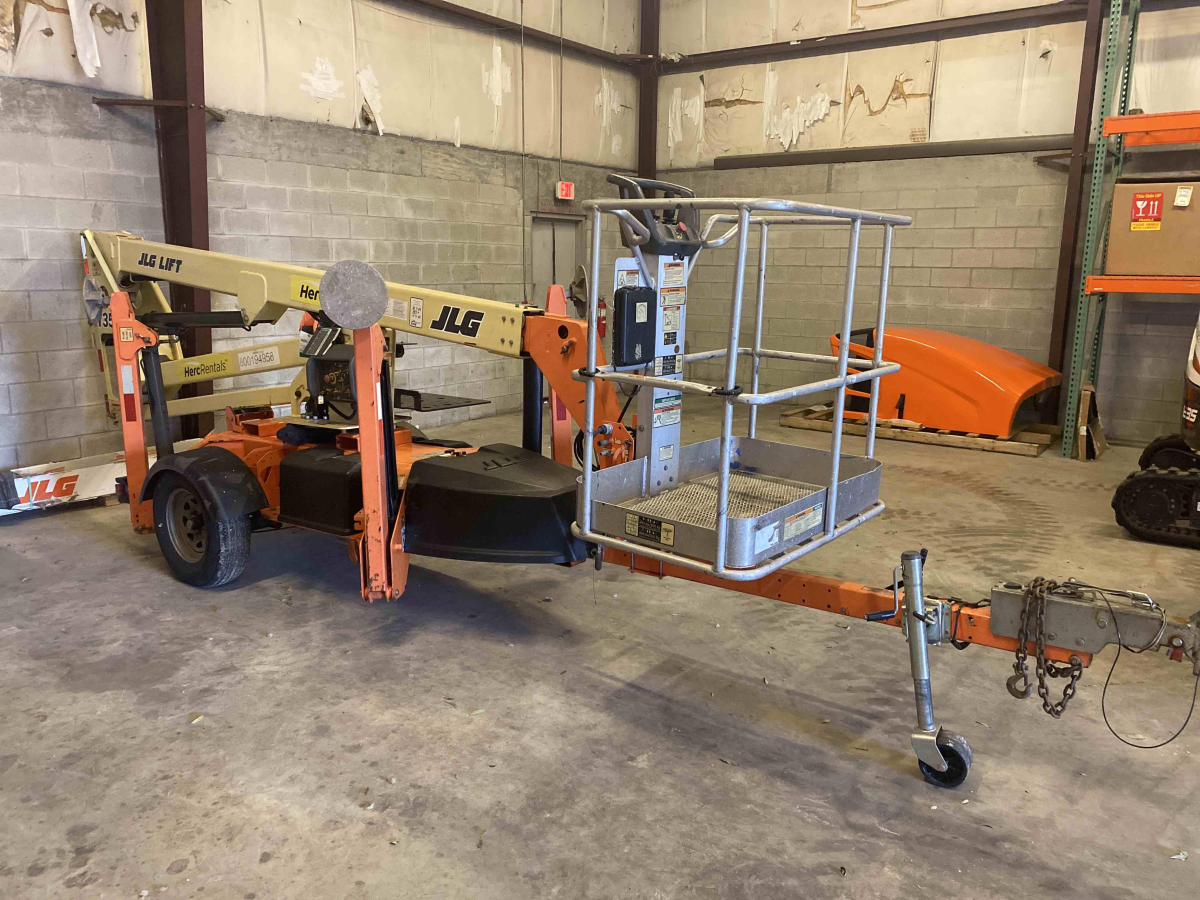 Subcategory - Towable Booms | image 1
