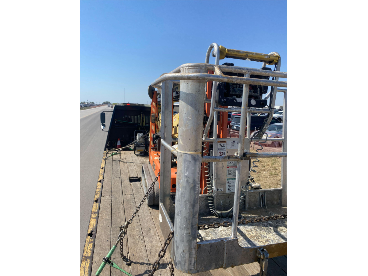 Subcategory - Track-Driven Articulating Booms | image 3