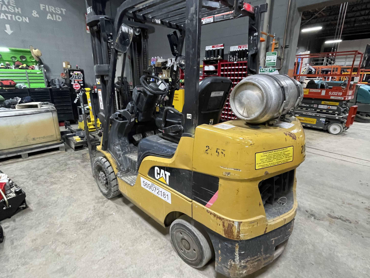 Subcategory - 0-19,999 Lb Cushion Tire Forklift Trucks | image 4
