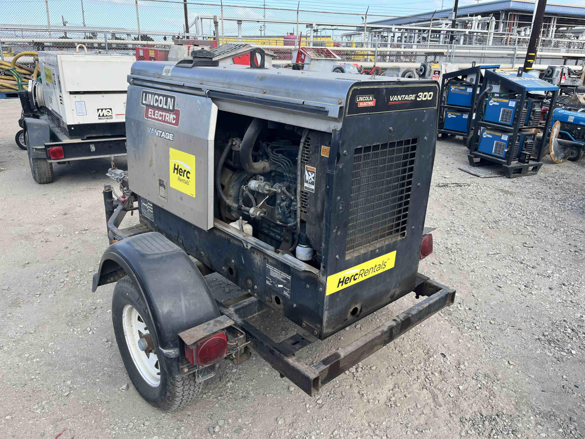 Subcategory - 0-399 Amp Engine-Driven Welders | image 2