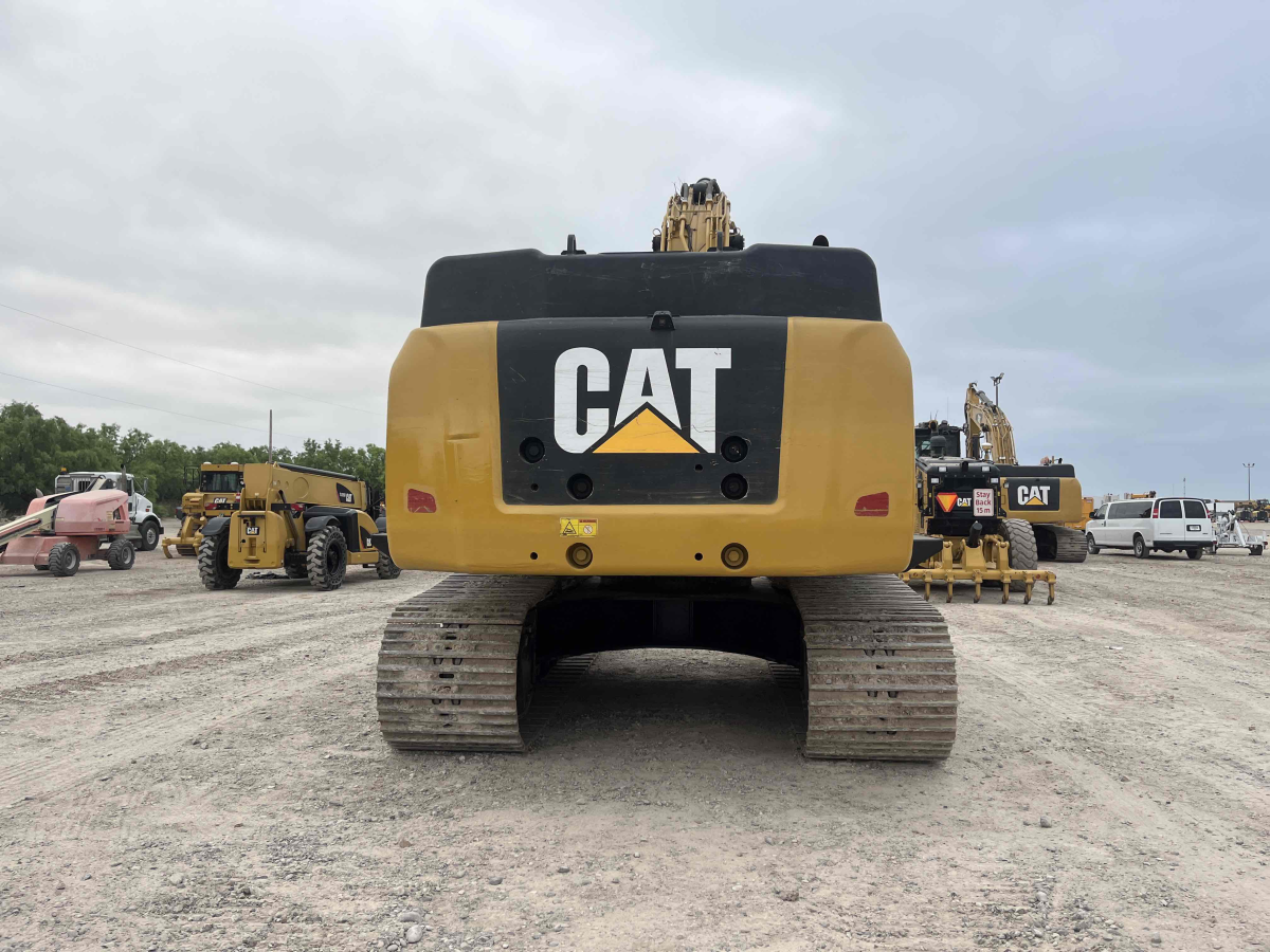 Subcategory - 100,000+ Lb Excavators | image 5