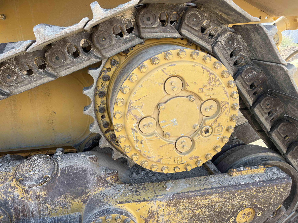 Detail Photo - 2004 Caterpillar D8R | image 8